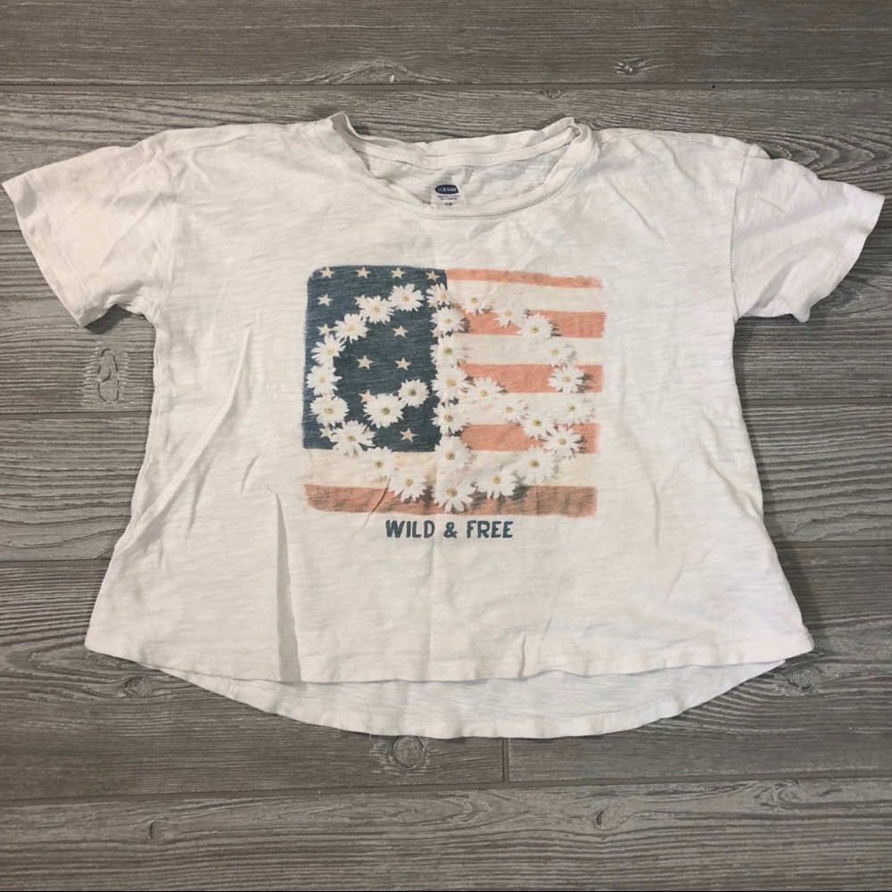 5/$25 • Old Navy • Wild & Free Patriotic Tee
